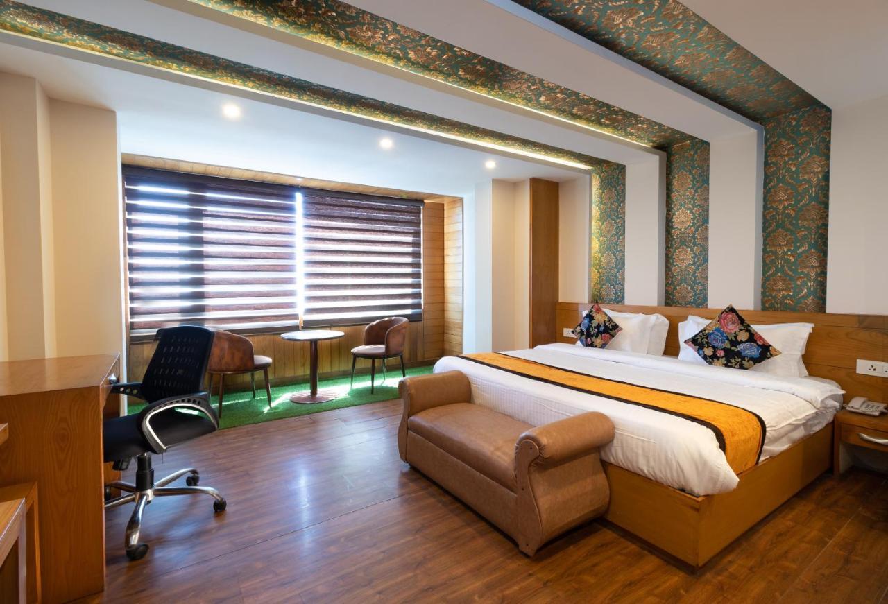 Accord Hotel Mussoorie Kültér fotó