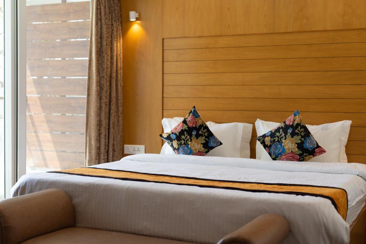 Accord Hotel Mussoorie Kültér fotó