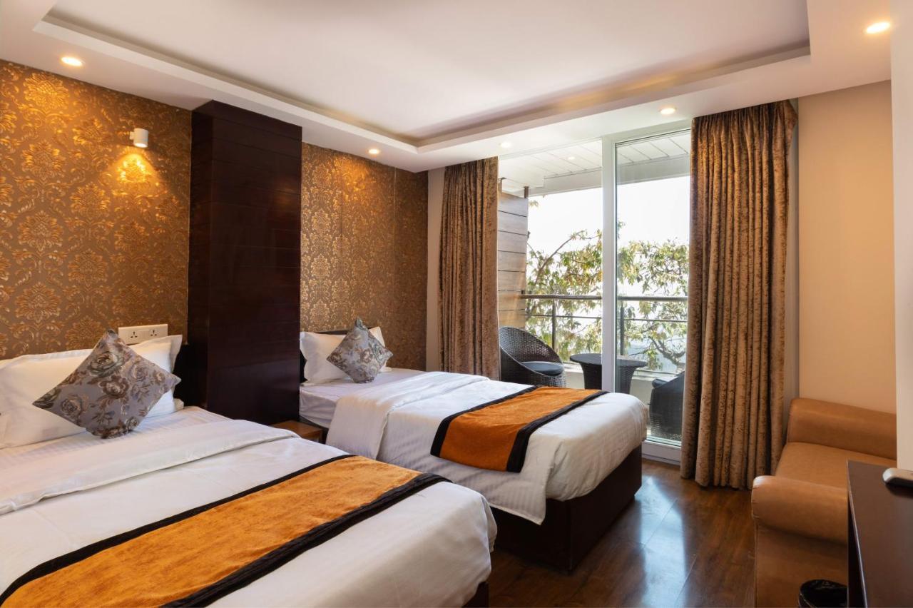 Accord Hotel Mussoorie Kültér fotó